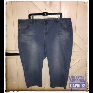 Size 24w Lane Bryant Denim Capri’s!